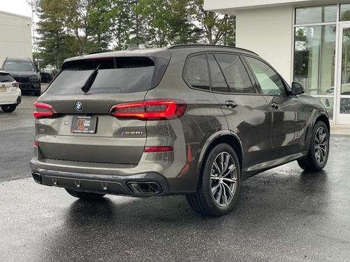 2023 BMW X5 M50i