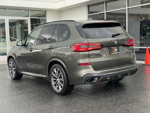 2023 BMW X5 M50i