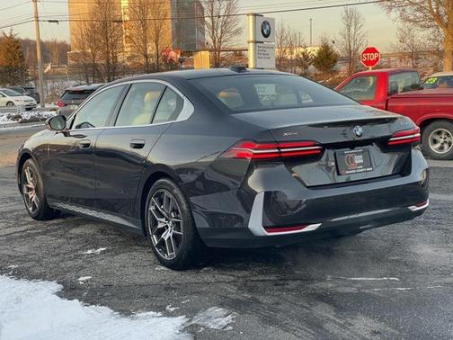 2026 BMW 530 i xDrive