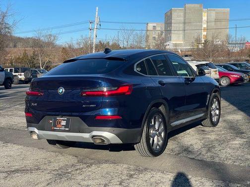 2023 BMW X4 xDrive30i