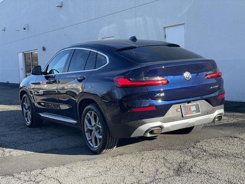 2023 BMW X4 xDrive30i