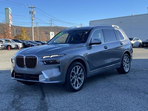 2023 BMW X7 xDrive40i