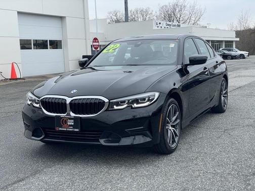 2022 BMW 330 i xDrive