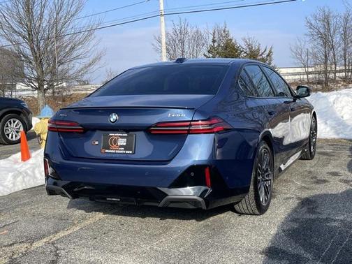 2024 BMW 540 i xDrive