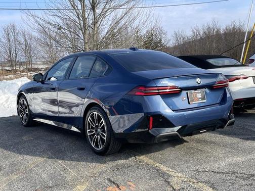 2024 BMW 540 i xDrive