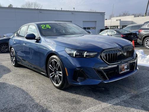 2024 BMW 540 i xDrive