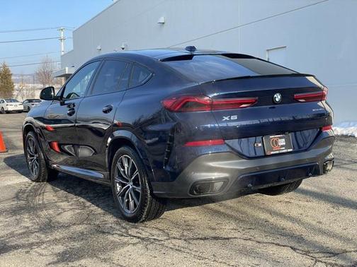 2026 BMW X6 xDrive40i