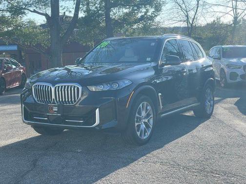 Black Sapphire Metallic 2026 BMW X5 xDrive50e