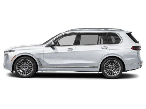Mineral White Metallic 2027 BMW X7 xDrive40i