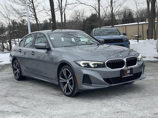 2023 BMW 330 i xDrive
