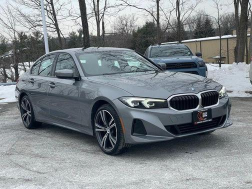 2023 BMW 330 i xDrive