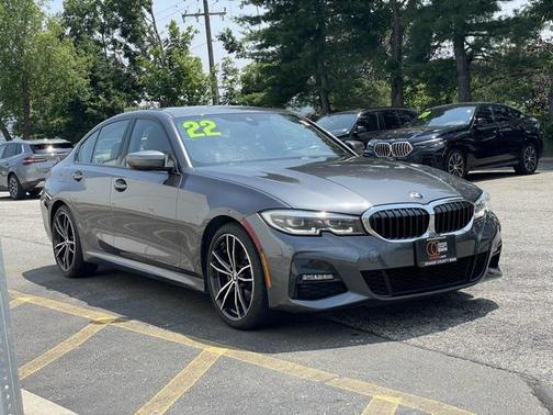 2022 BMW 330 i xDrive