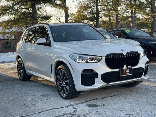 2023 BMW X5 M50i