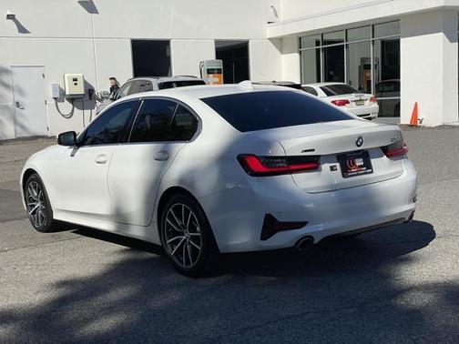 2020 BMW 330 i xDrive