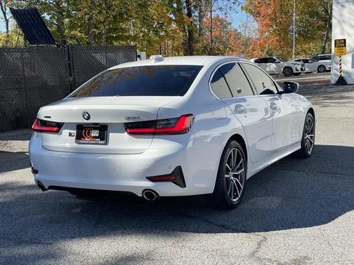 2020 BMW 330 i xDrive