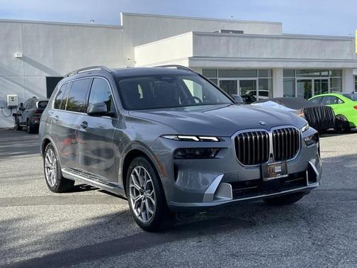2023 BMW X7 xDrive40i