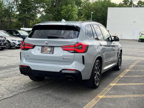 2023 BMW X3 M40i