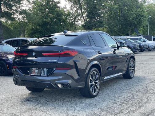 2023 BMW X6 xDrive40i