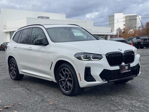 2023 BMW X3 M40i