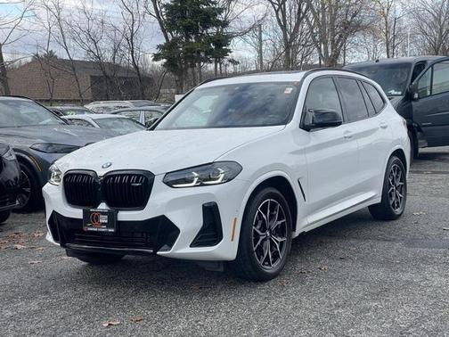 2023 BMW X3 M40i
