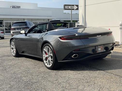 2019 Aston Martin DB11 Volante