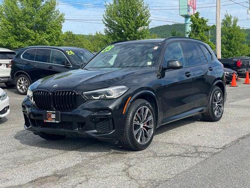 Black Sapphire Metallic 2023 BMW X5 xDrive40i