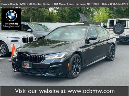 Black Sapphire Metallic 2023 BMW 540 i xDrive