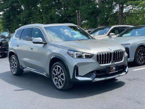 Space Silver Metallic 2026 BMW X1 xDrive28i
