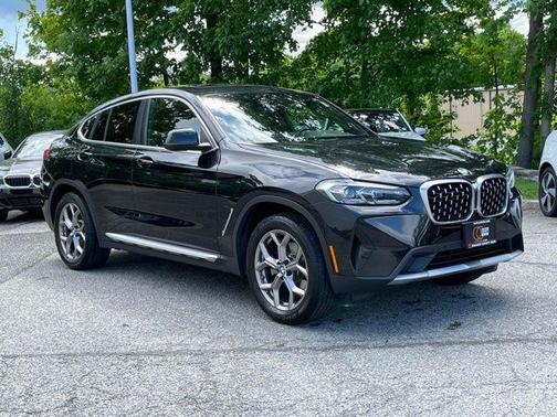 Black Sapphire Metallic 2022 BMW X4 xDrive30i
