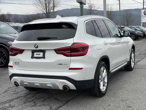 Mineral White Metallic 2021 BMW X3 xDrive30i