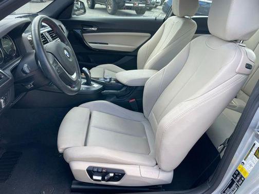 Glacier Silver Metallic 2018 BMW 230 i xDrive