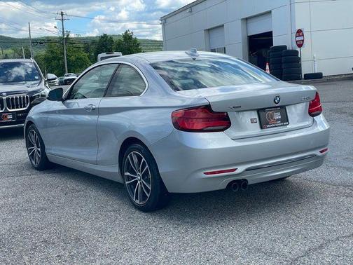 Glacier Silver Metallic 2018 BMW 230 i xDrive