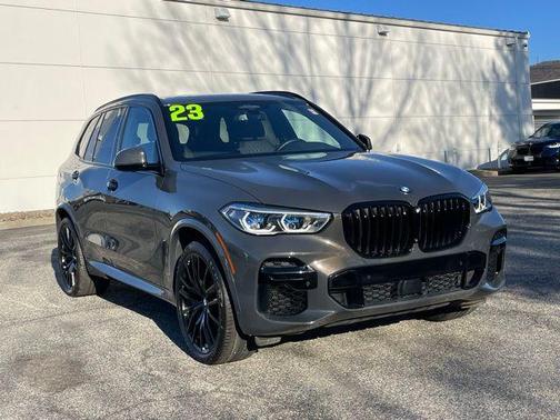 Dravit Gray Metallic 2023 BMW X5 M50i