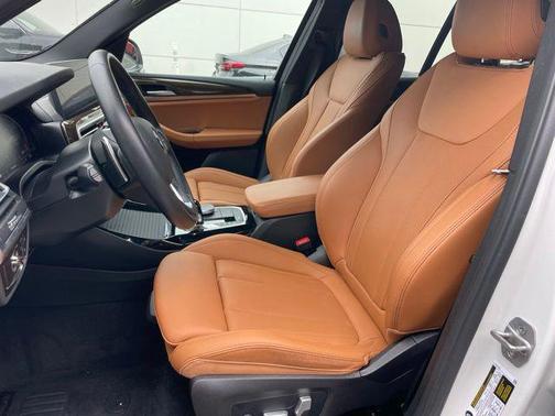 Mineral White Metallic 2023 BMW X3 xDrive30i