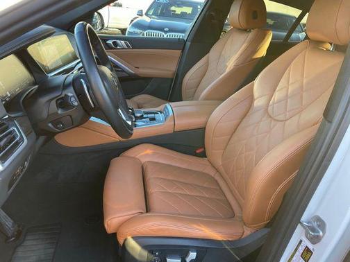 2023 BMW X6 xDrive40i