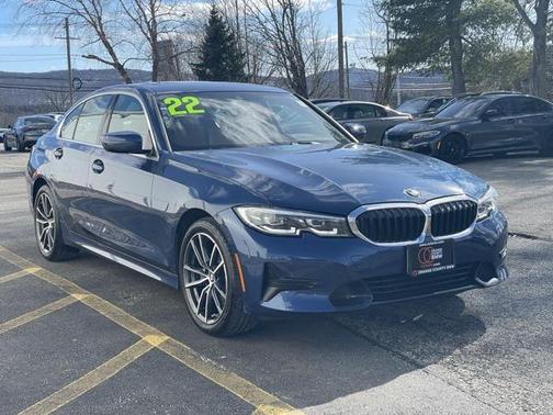 2022 BMW 330 i xDrive