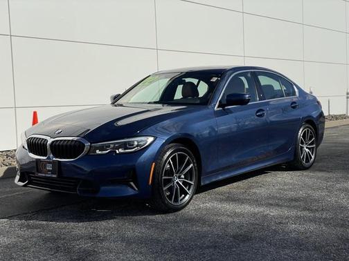 2022 BMW 330 i xDrive