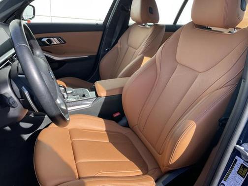 2022 BMW 330 i xDrive