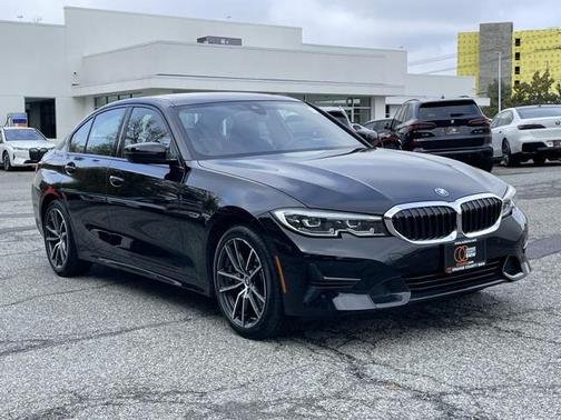 2022 BMW 330e Base