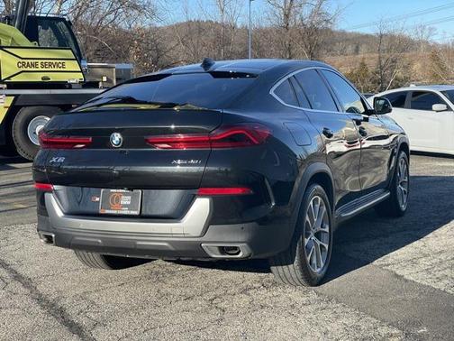 2023 BMW X6 xDrive40i