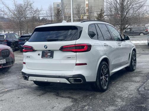2023 BMW X5 xDrive40i