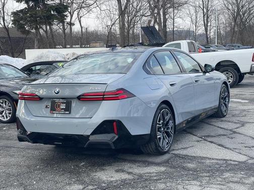 2026 BMW 530 i xDrive