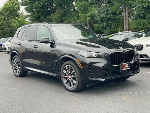 Black Sapphire Metallic 2024 BMW X5 xDrive40i