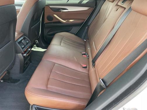 2019 BMW X6 xDrive35i