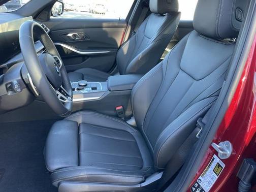 2025 BMW 330 i xDrive