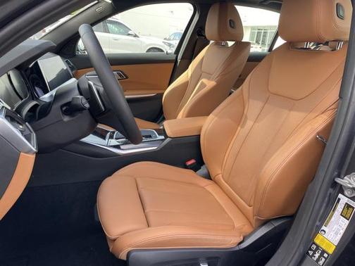 2022 BMW 330 i xDrive