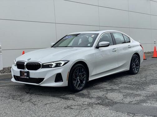 2025 BMW 330 i xDrive