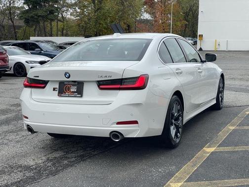 2025 BMW 330 i xDrive