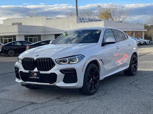 2023 BMW X6 M50i
