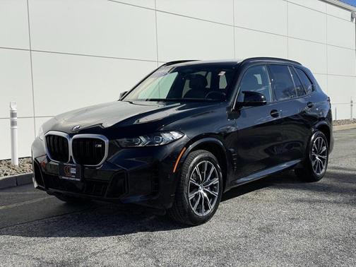 2025 BMW X5 M60i